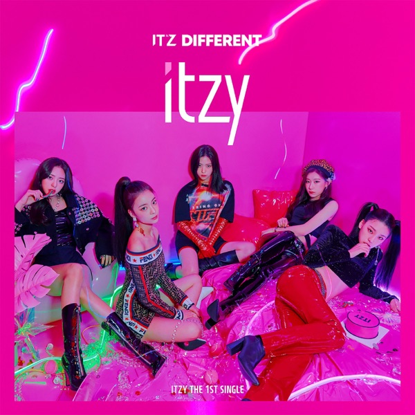 ITZY – WANT IT? Image Cover